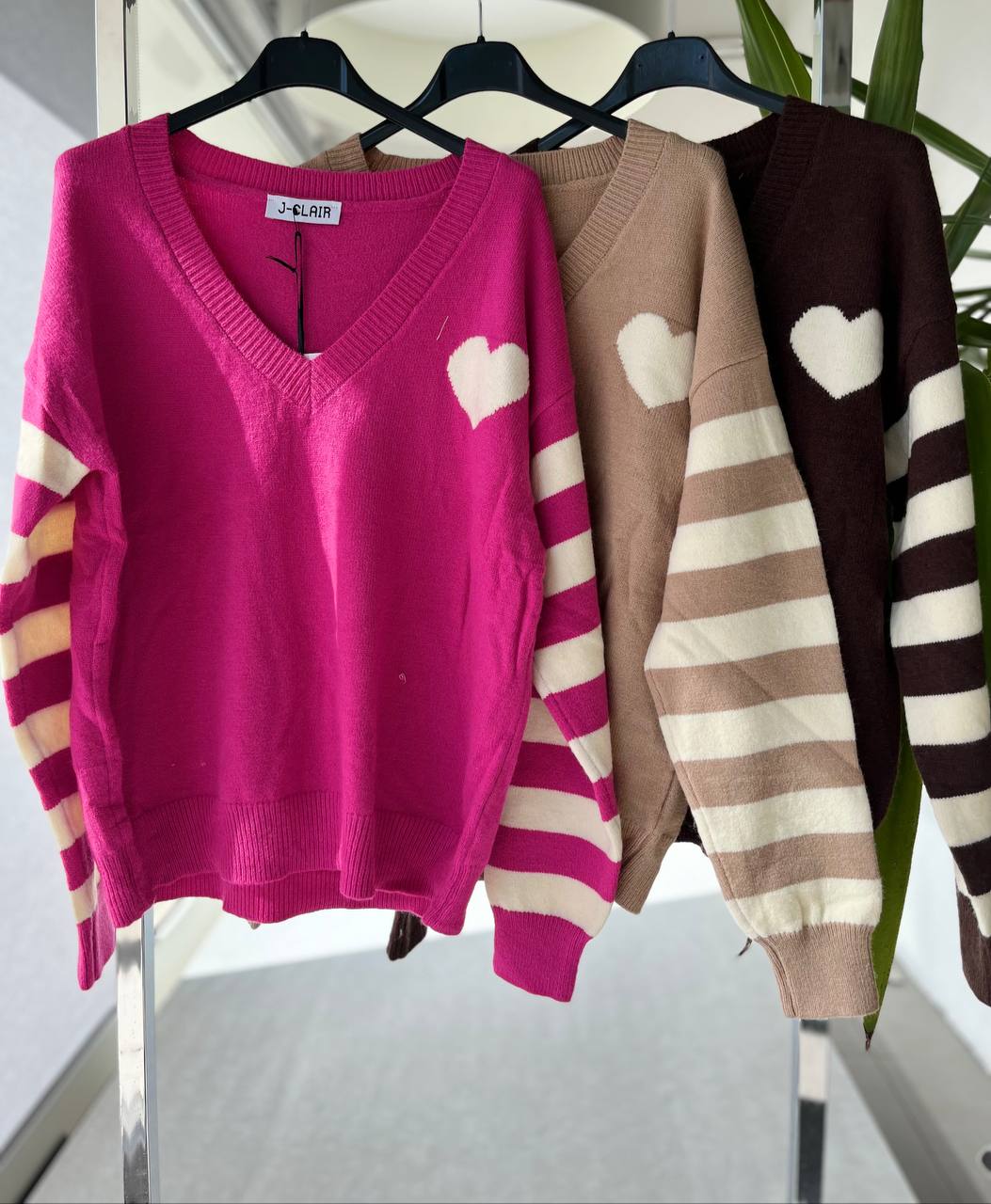 Фото Joie Clair (J-Clair)