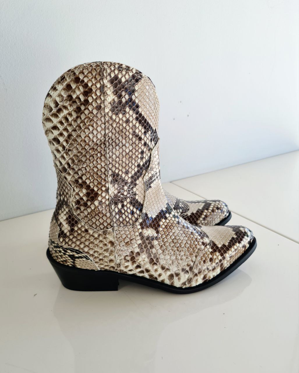 Фото Spazio Moda - Обувь