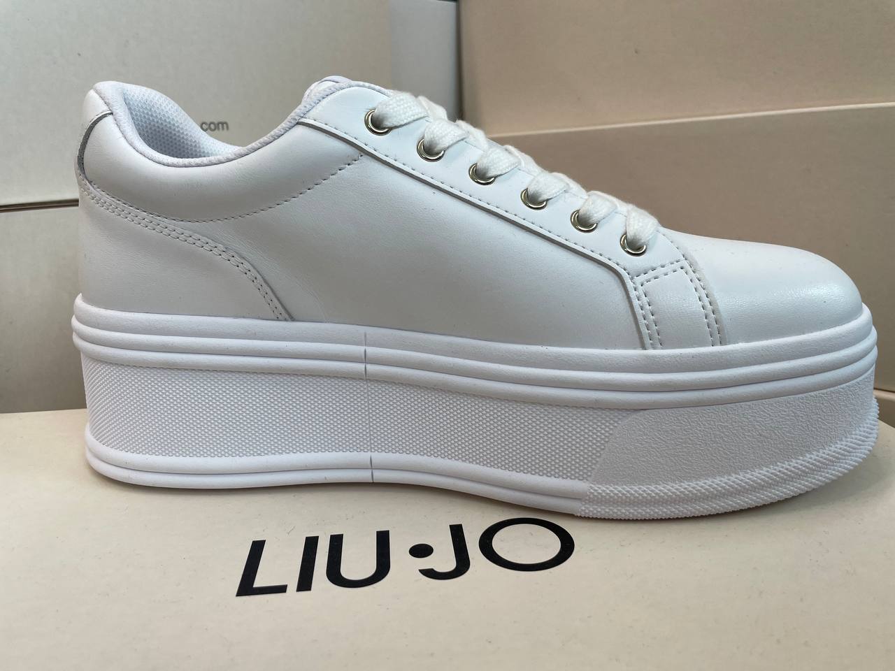 Фото Roberto Serpentini