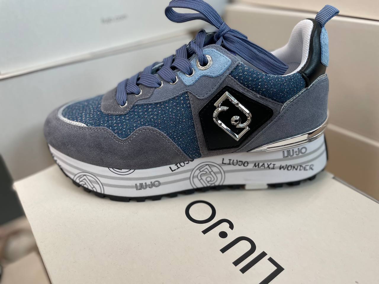 Фото Roberto Serpentini