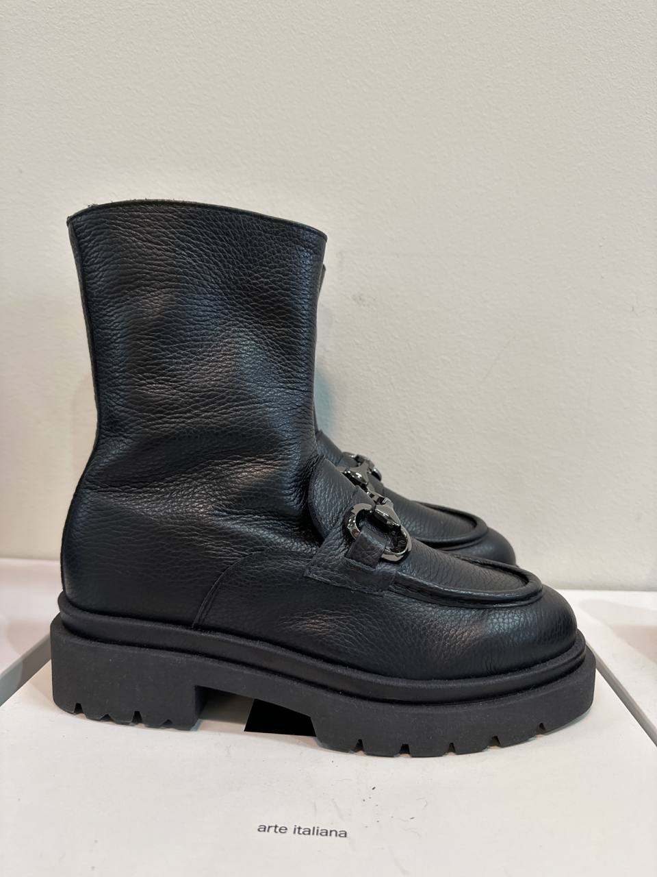 Фото Nila Nila - Обувь