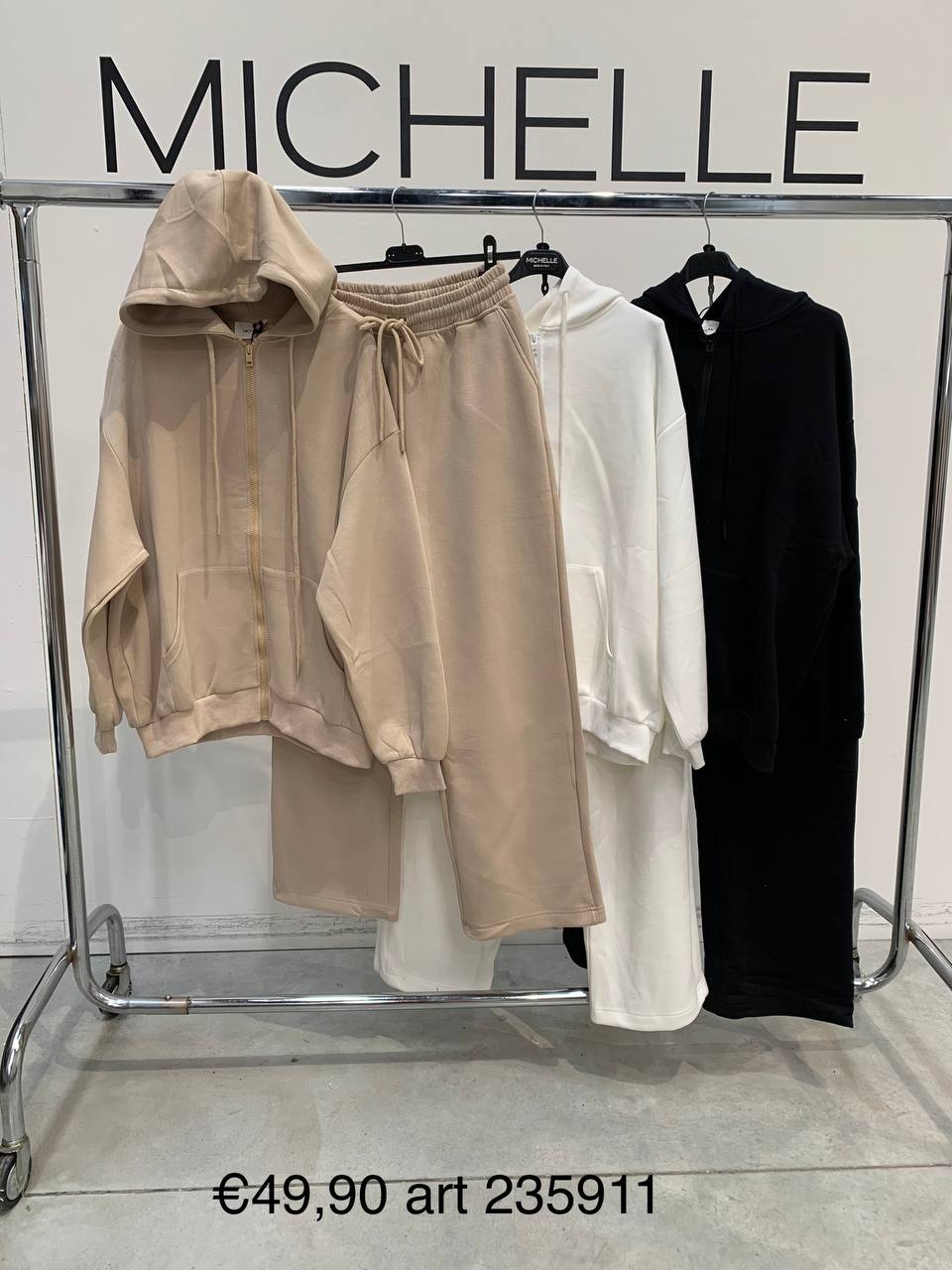 Фото Amelie Follies (Michelle)