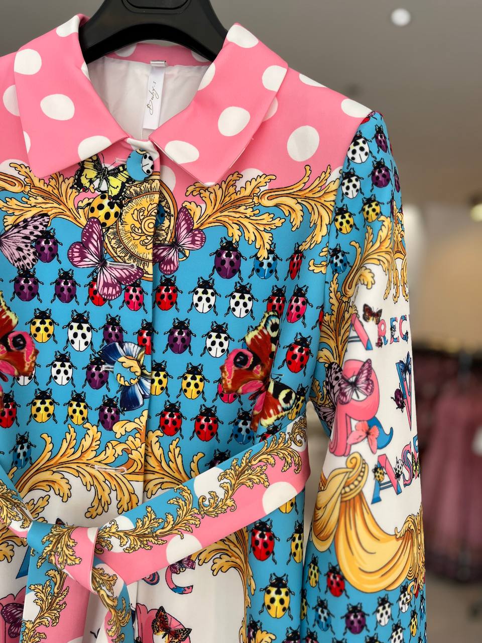 Фото Kitana (Rinascimento, Большие размеры)