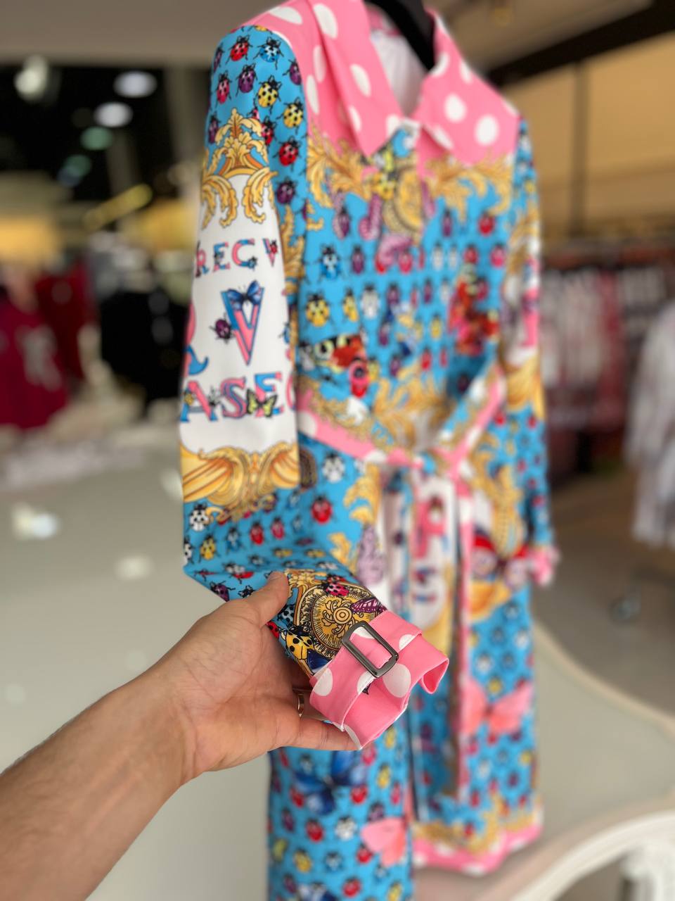 Фото Kitana (Rinascimento, Большие размеры)