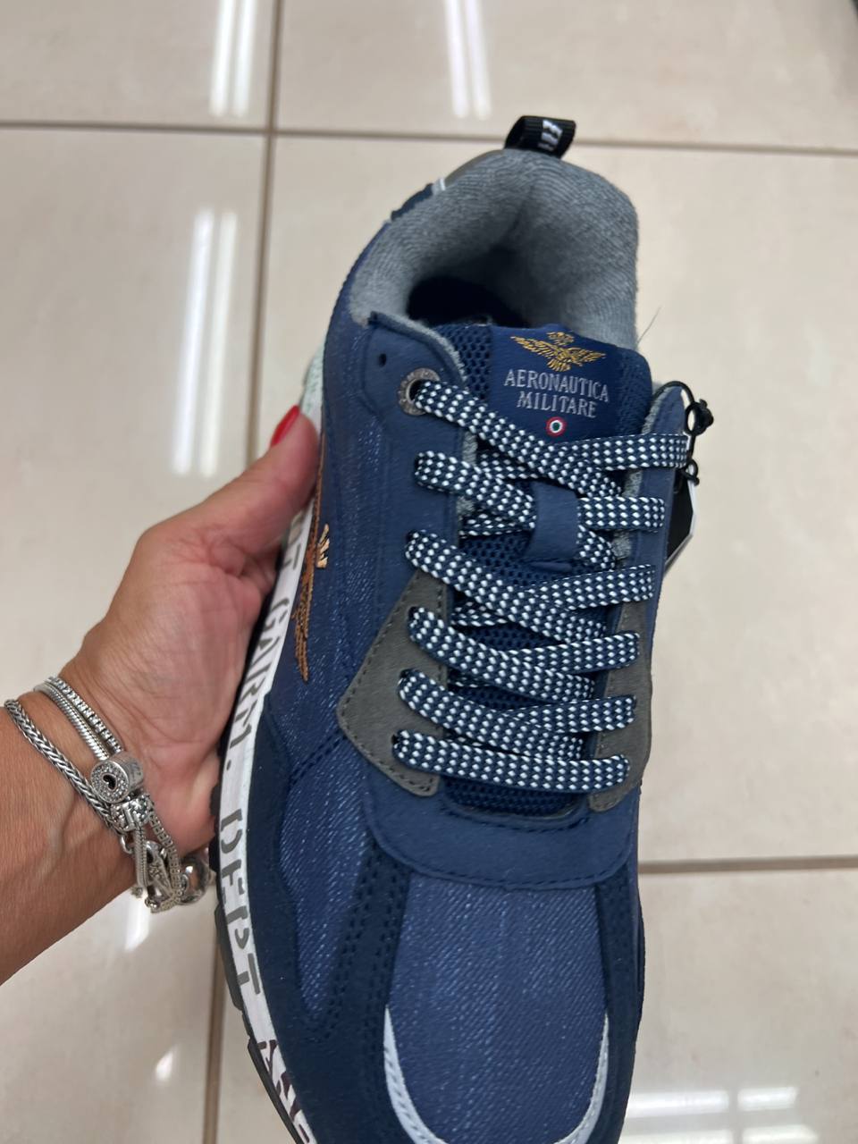 Фото Outlet