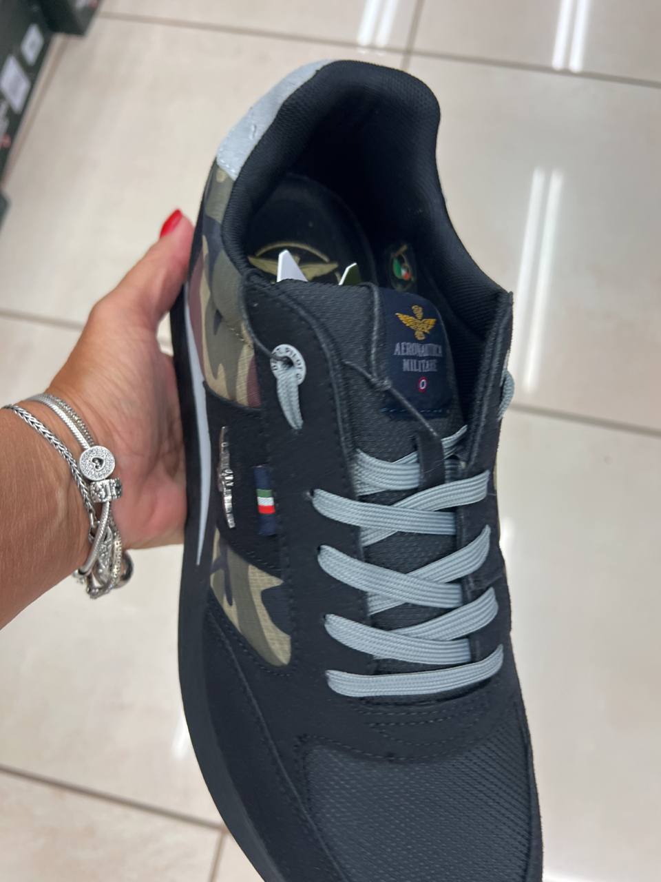 Фото Outlet