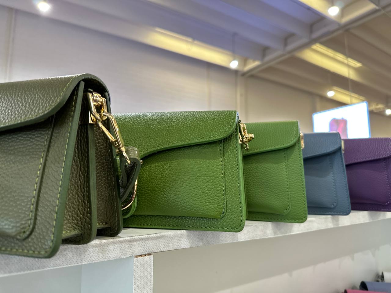 Фото Leather Country