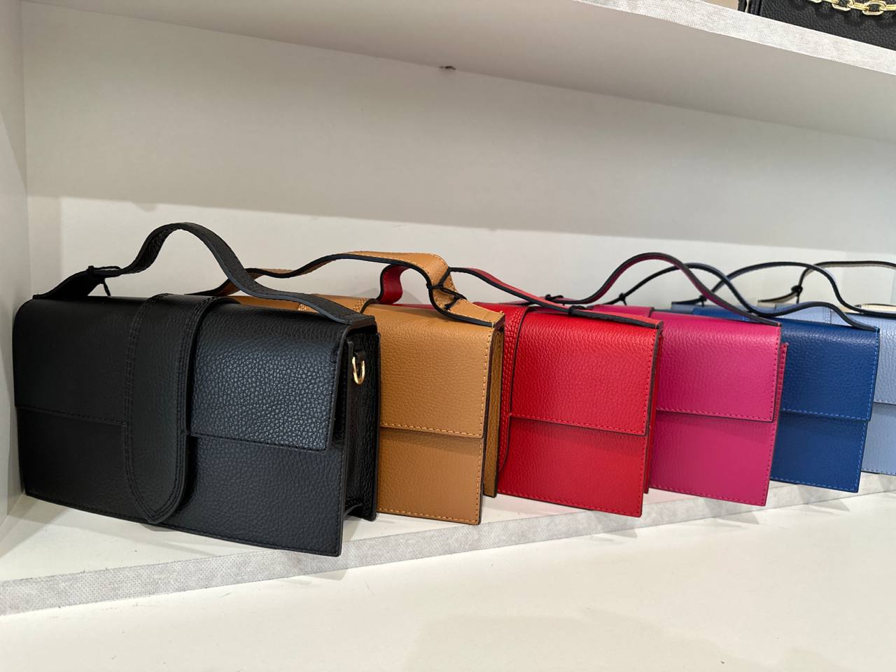 Фото Leather Country