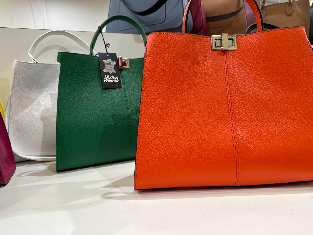 Фото Leather Country
