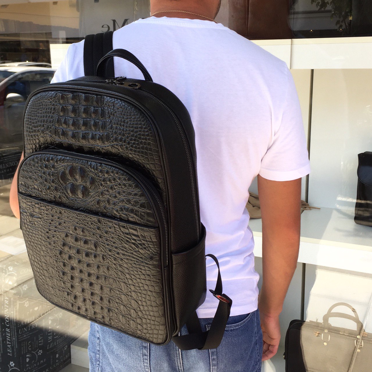 Фото Leather Country