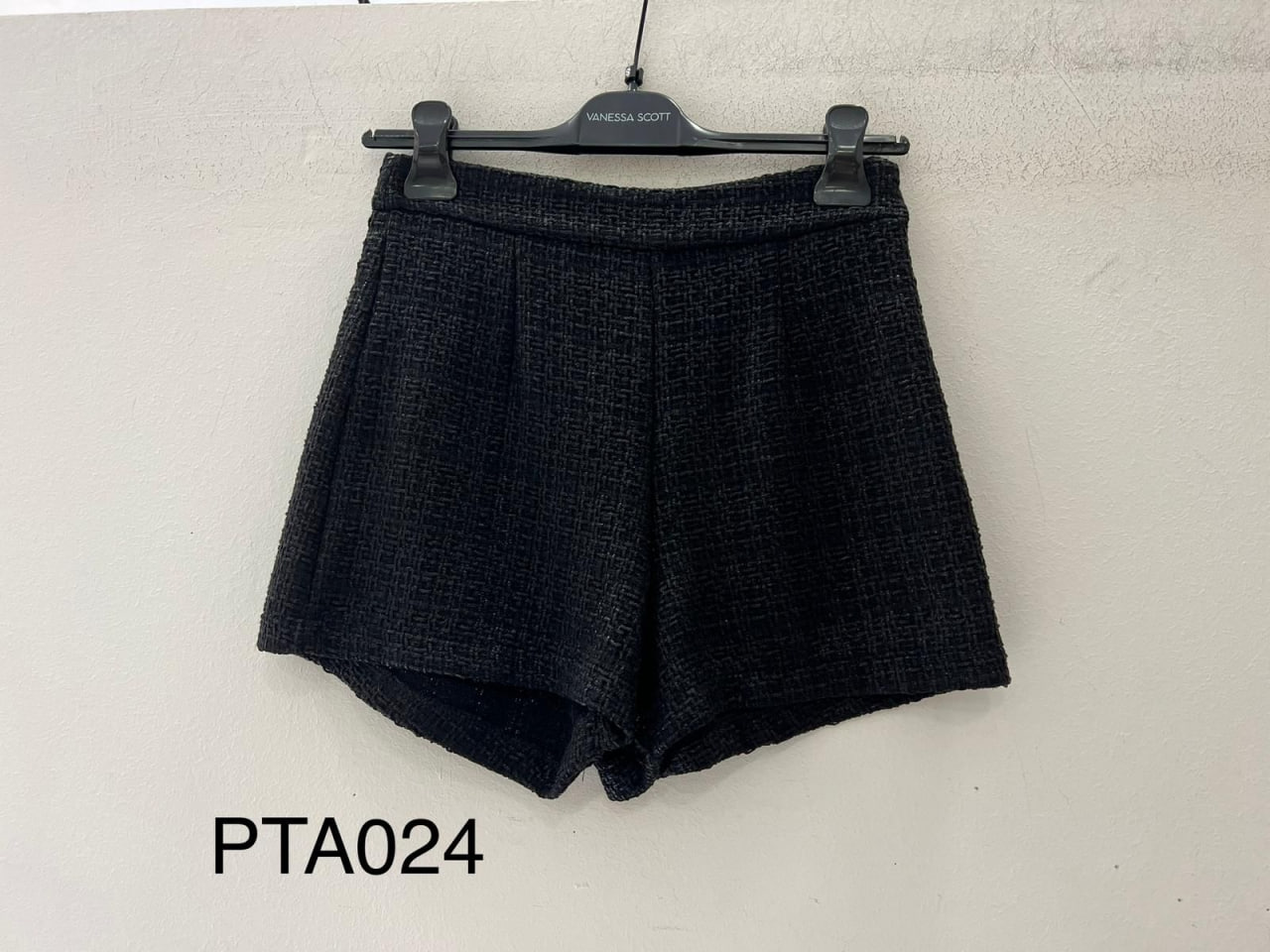 Фото Vanessa Scott