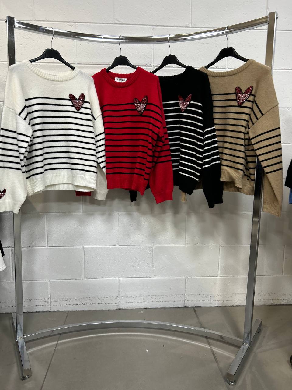 Фото Joie Clair (J-Clair)