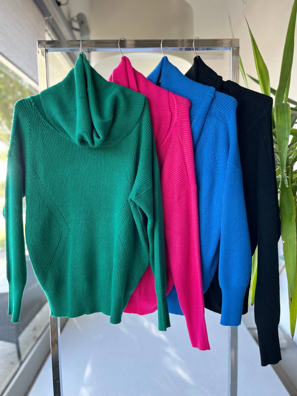 Фото Joie Clair (J-Clair)