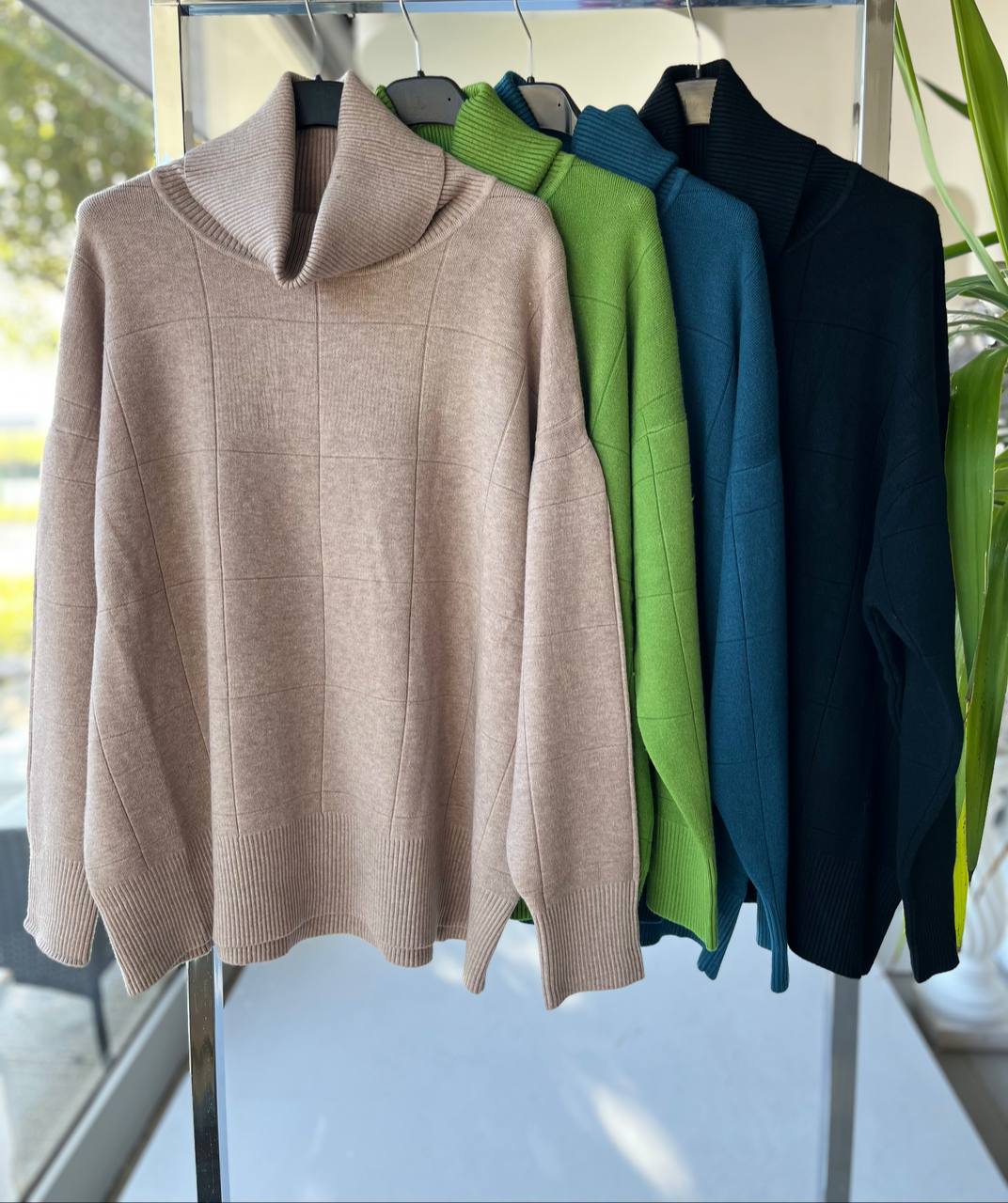 Фото Joie Clair (J-Clair)