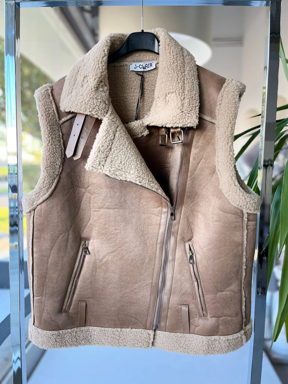 Фото Joie Clair (J-Clair)