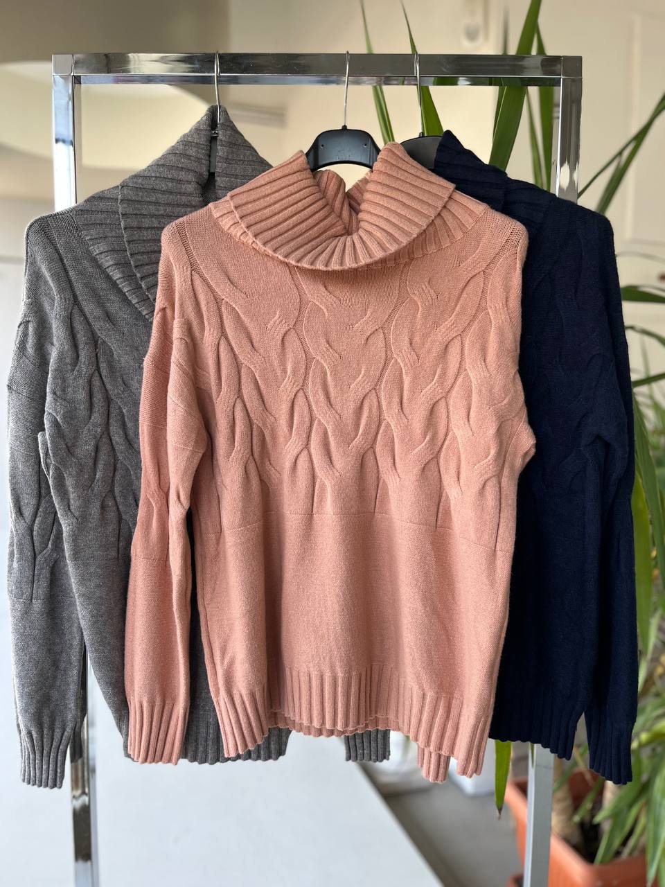 Фото Joie Clair (J-Clair)