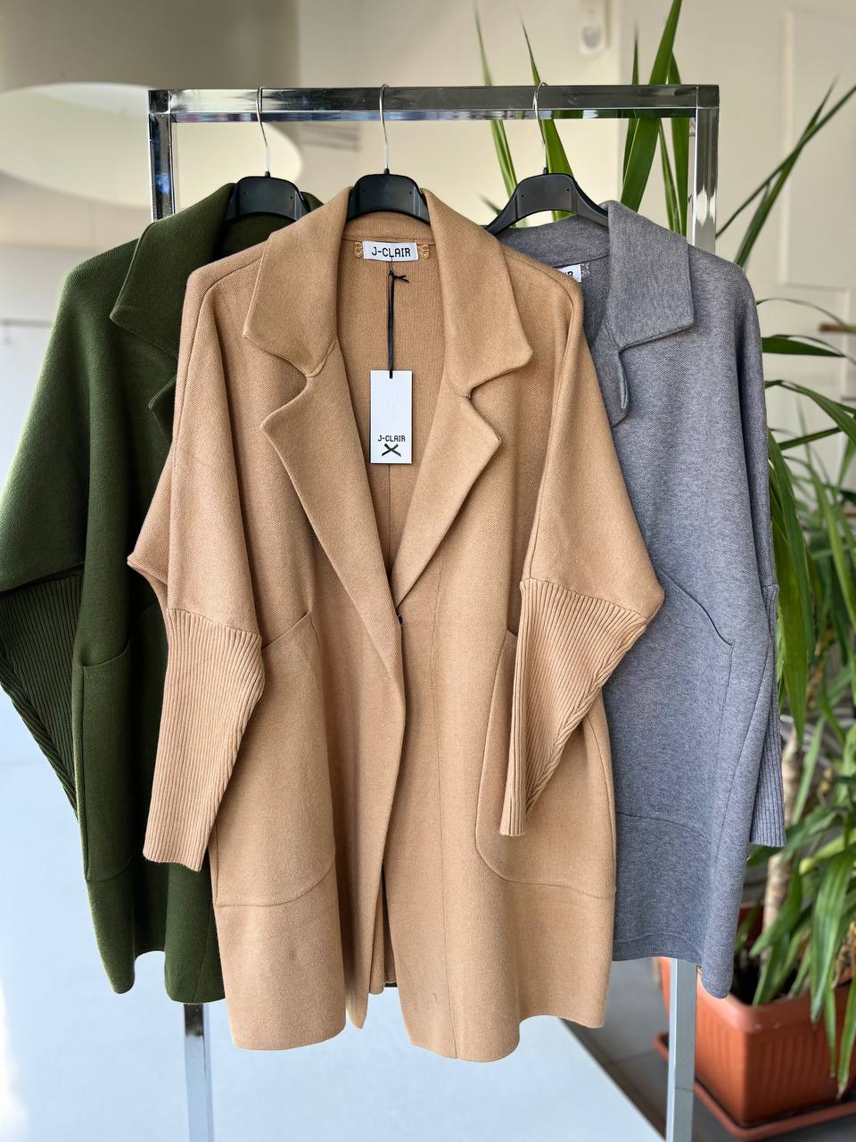 Фото Joie Clair (J-Clair)