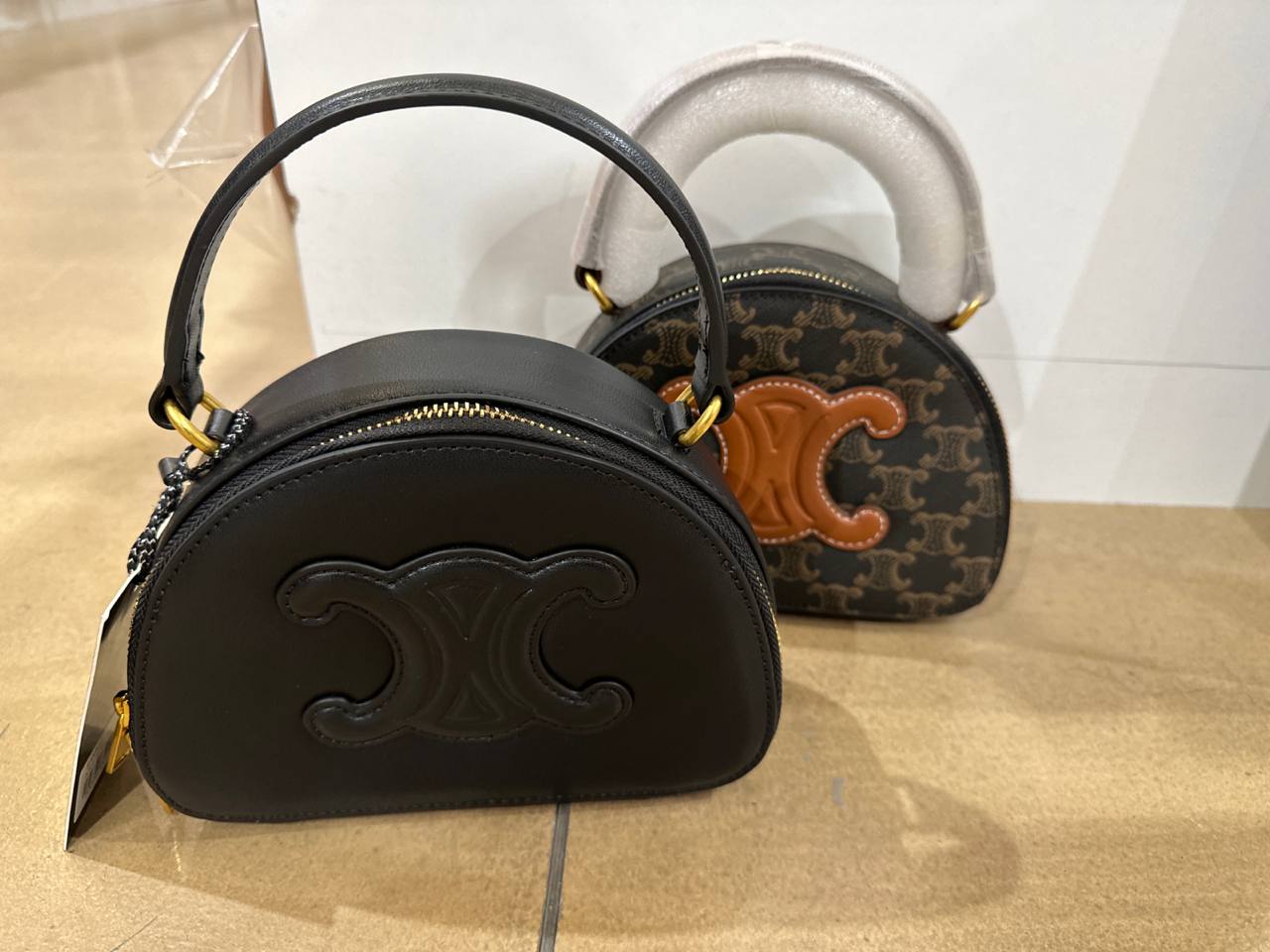 Фото Leather Country