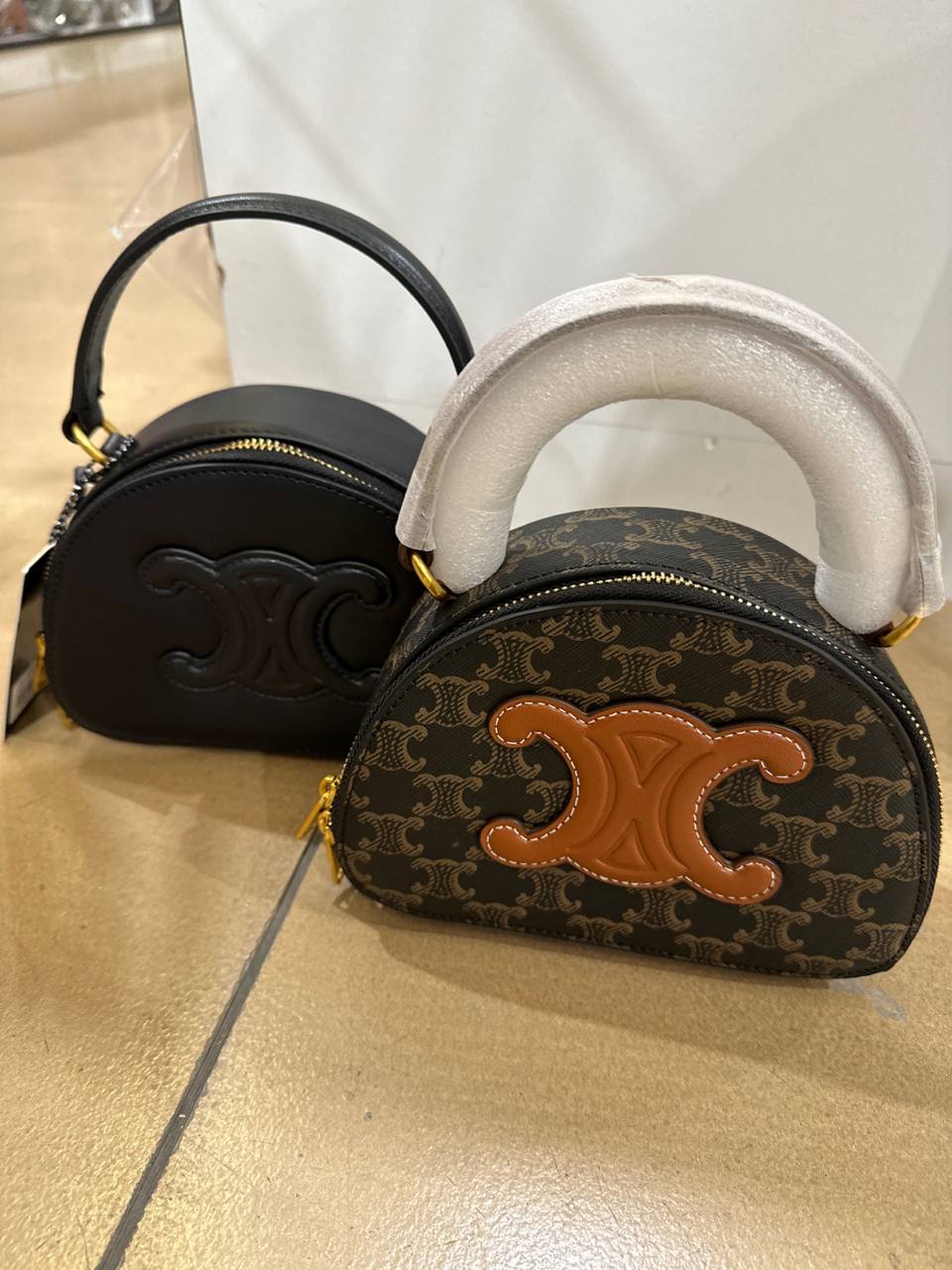 Фото Leather Country