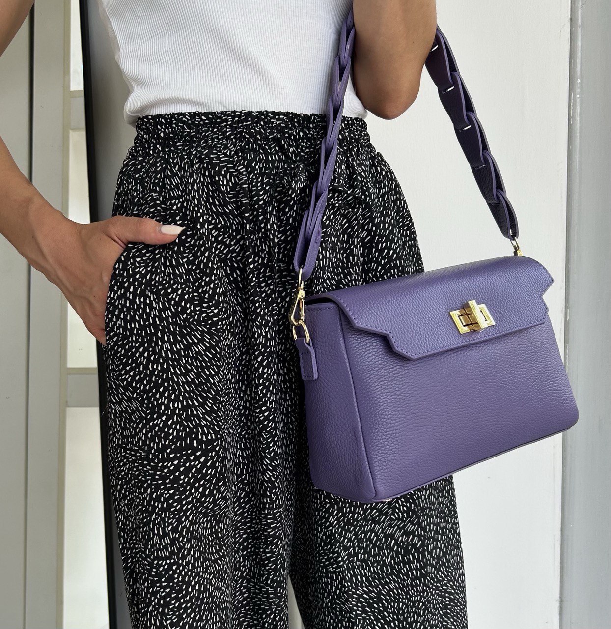 Фото Leather Country