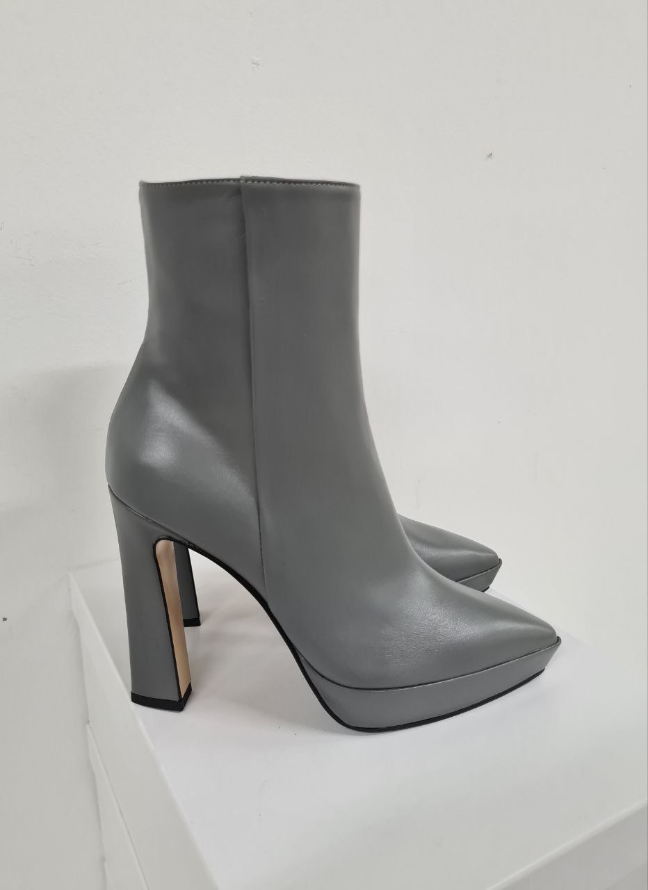 Фото Spazio Moda - Обувь