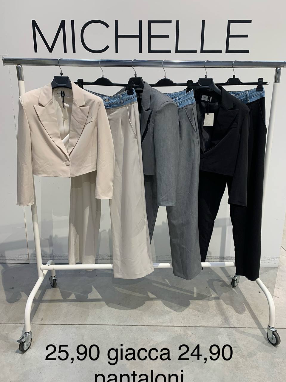 Фото Amelie Follies (Michelle)