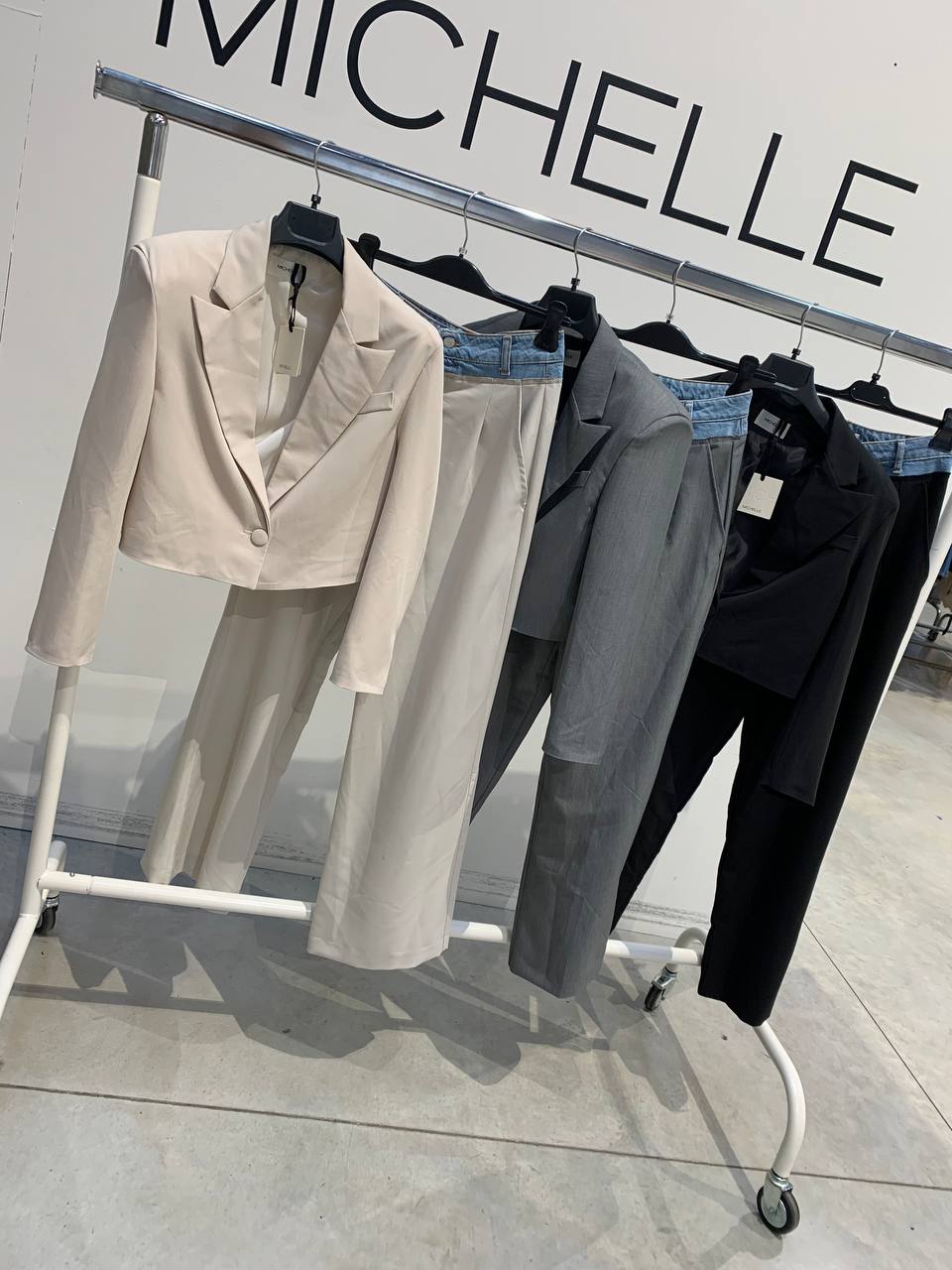 Фото Amelie Follies (Michelle)