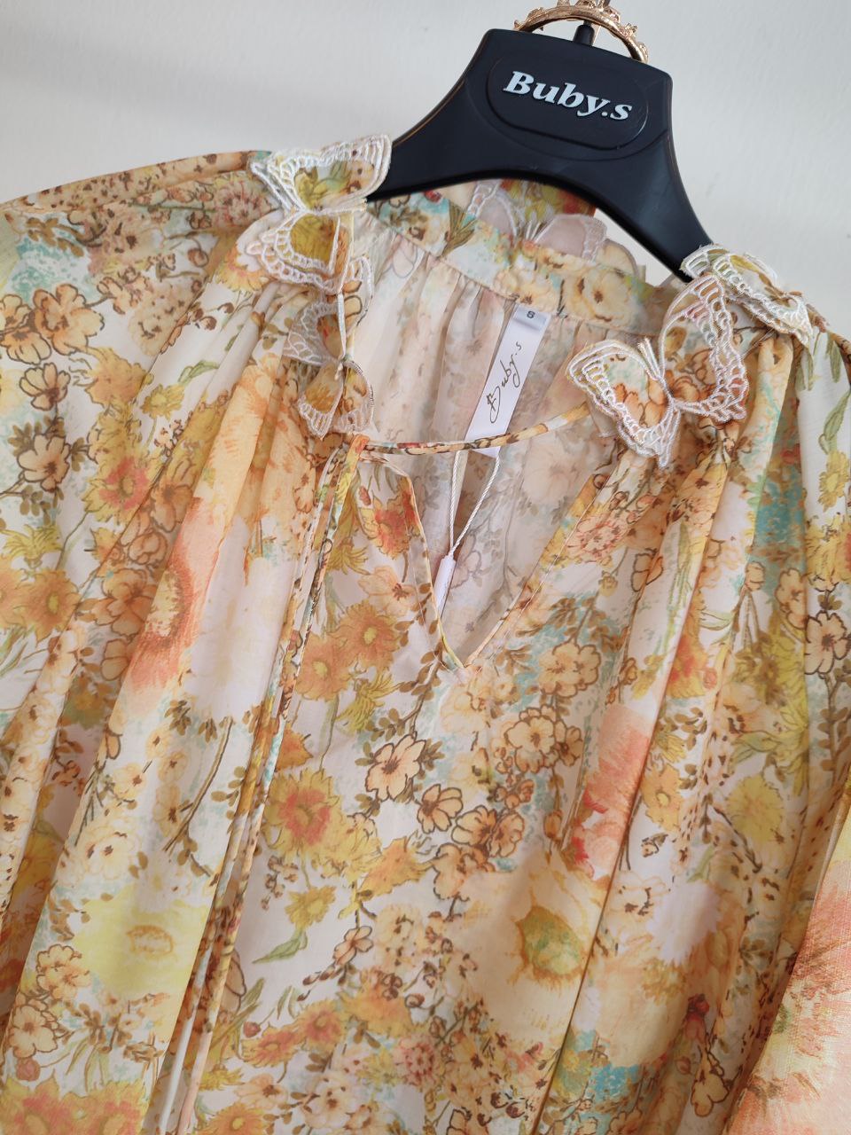 Фото Kitana (Rinascimento, Большие размеры)