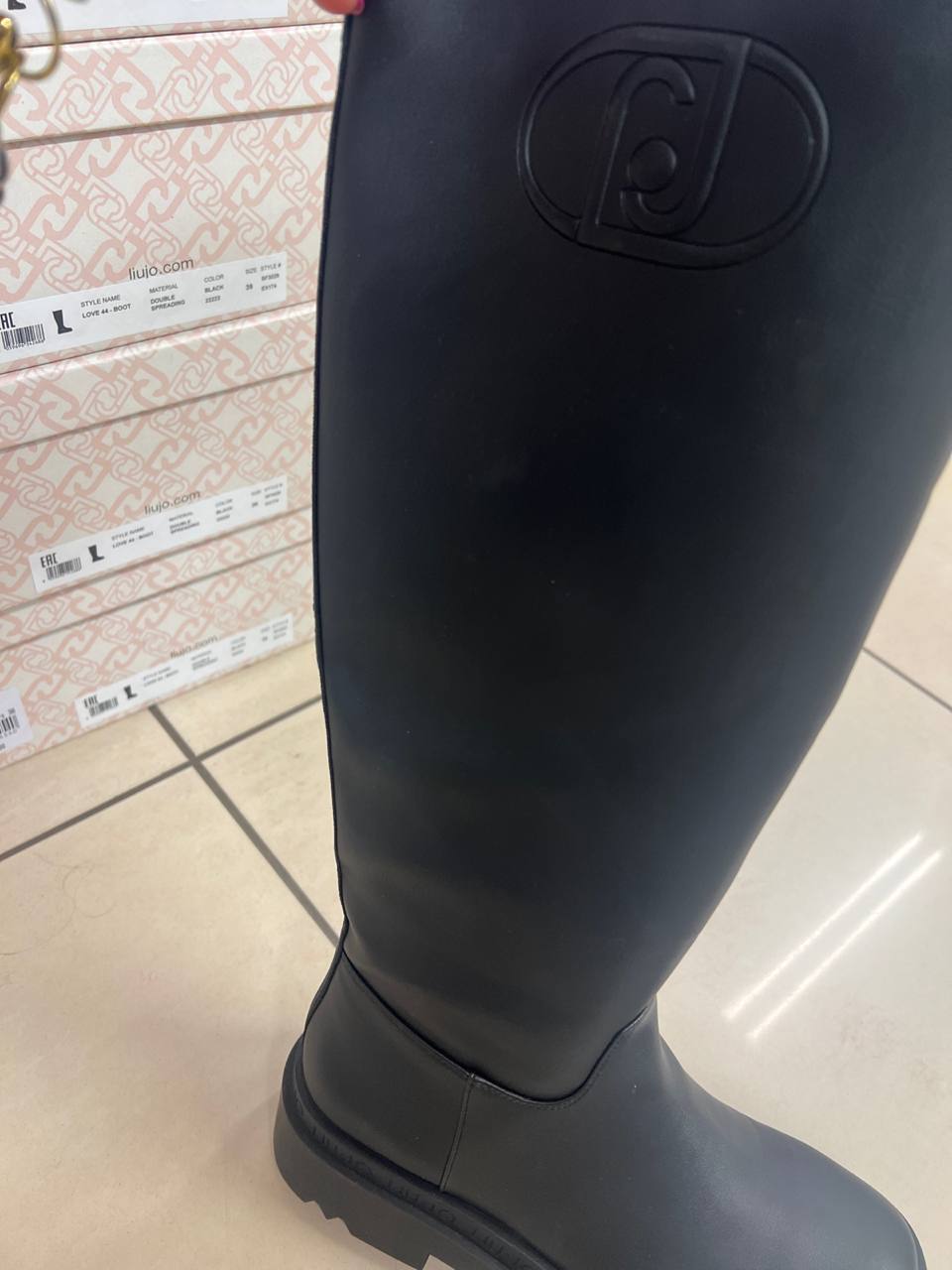 Фото Outlet
