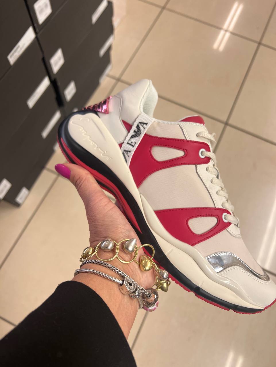 Фото Outlet