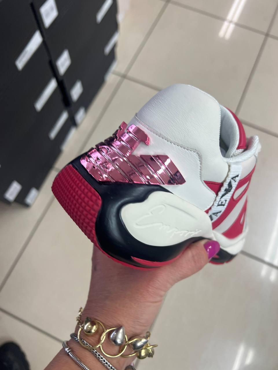Фото Outlet