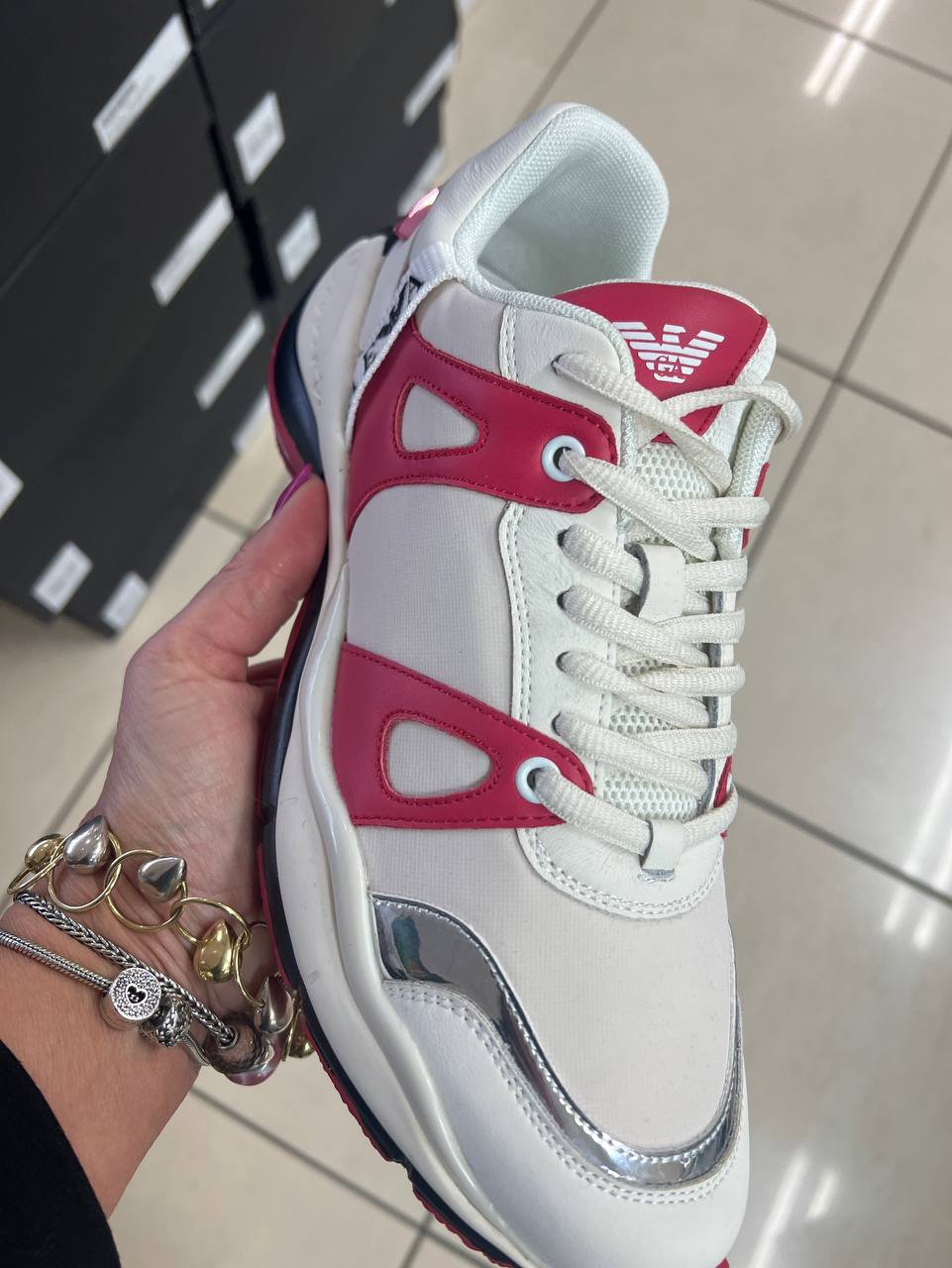Фото Outlet