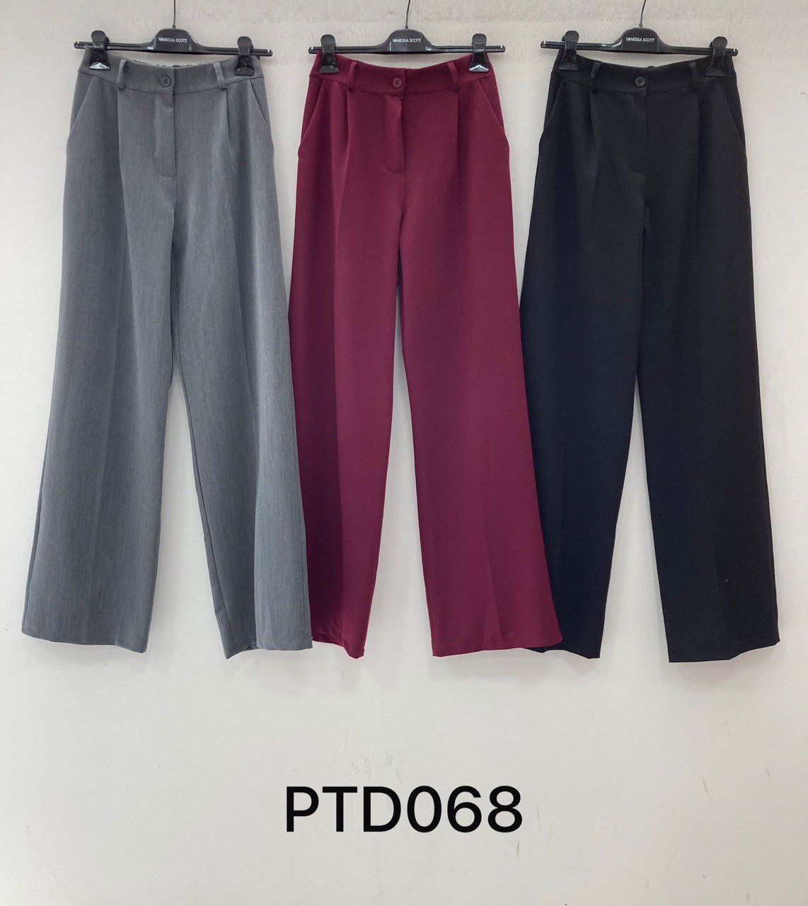 Фото Vanessa Scott