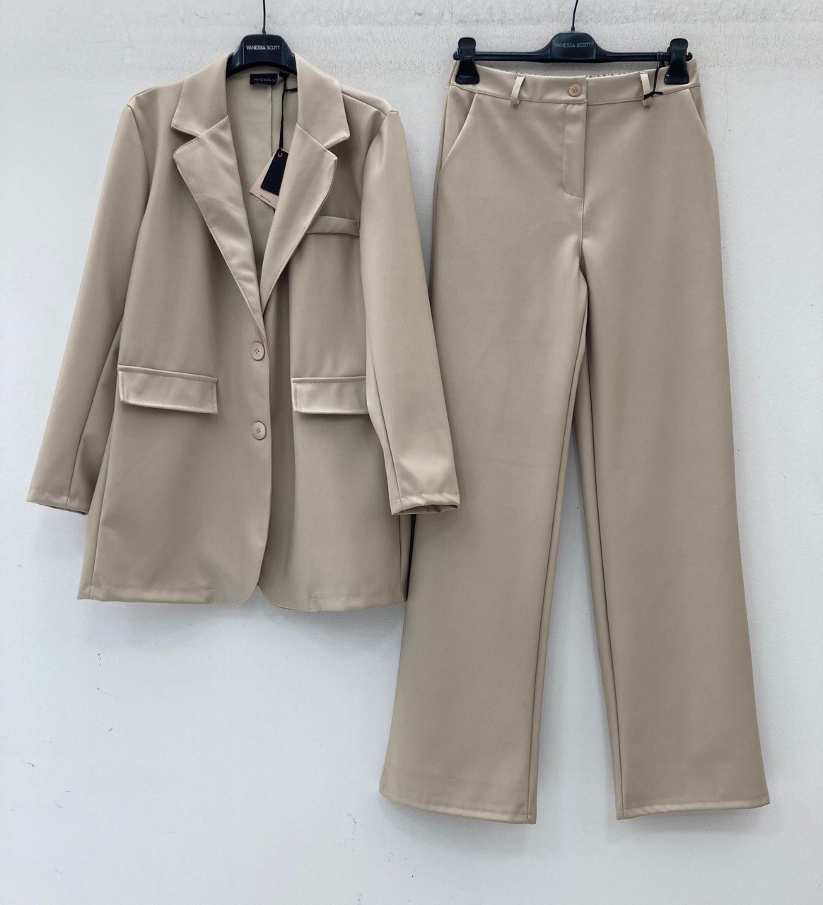 Фото Vanessa Scott