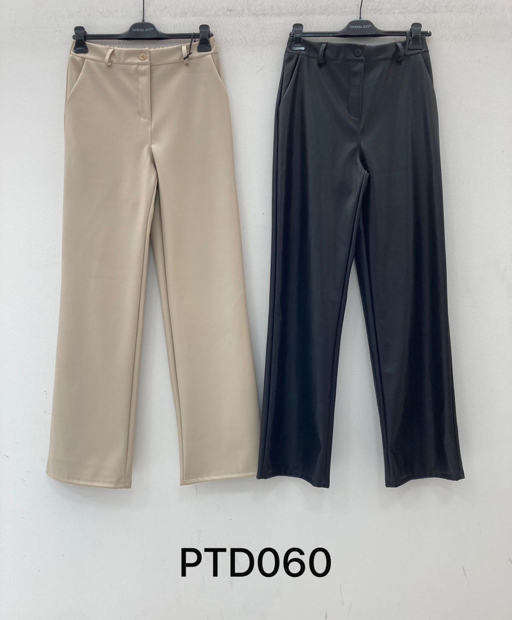 Фото Vanessa Scott