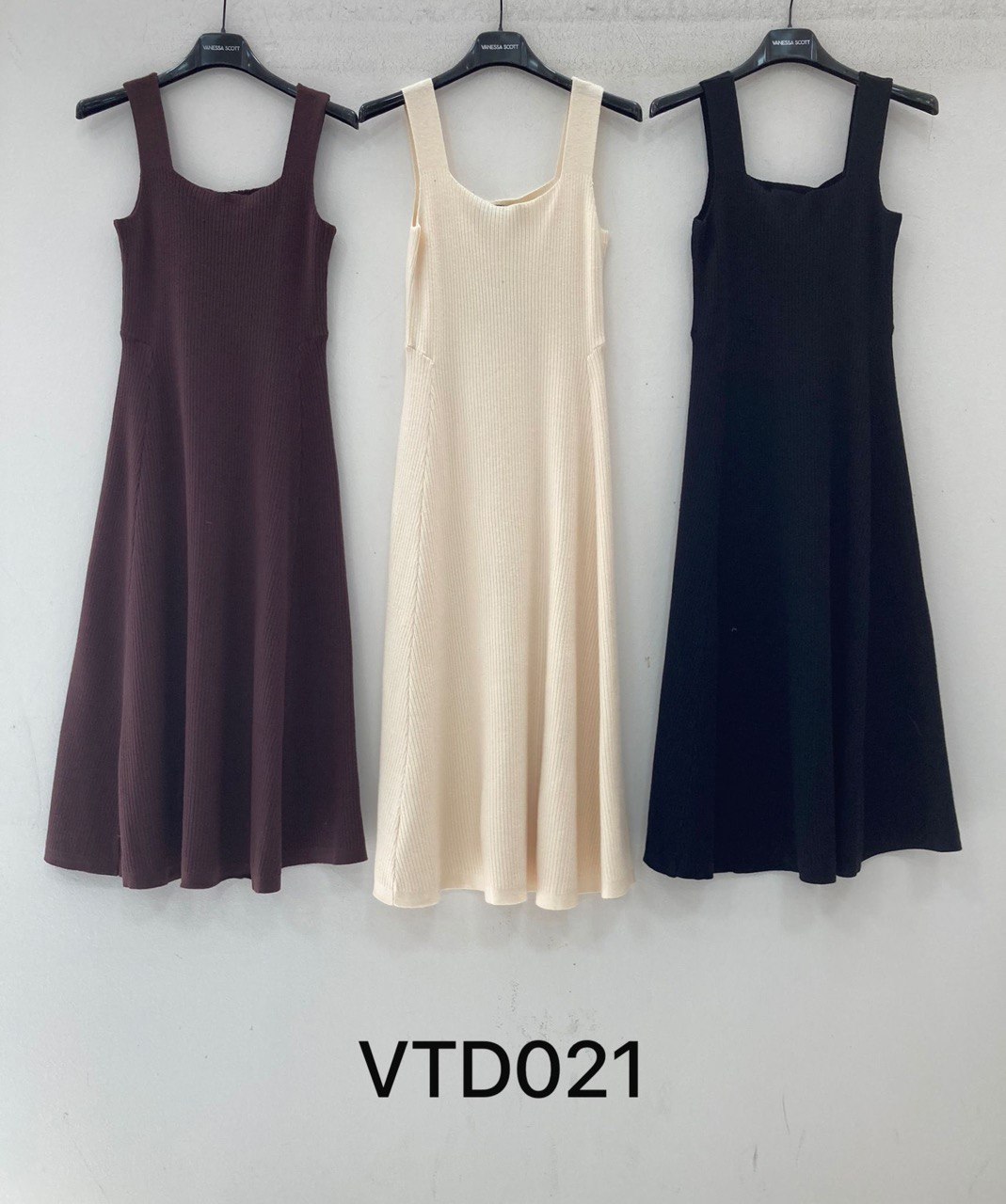 Фото Vanessa Scott