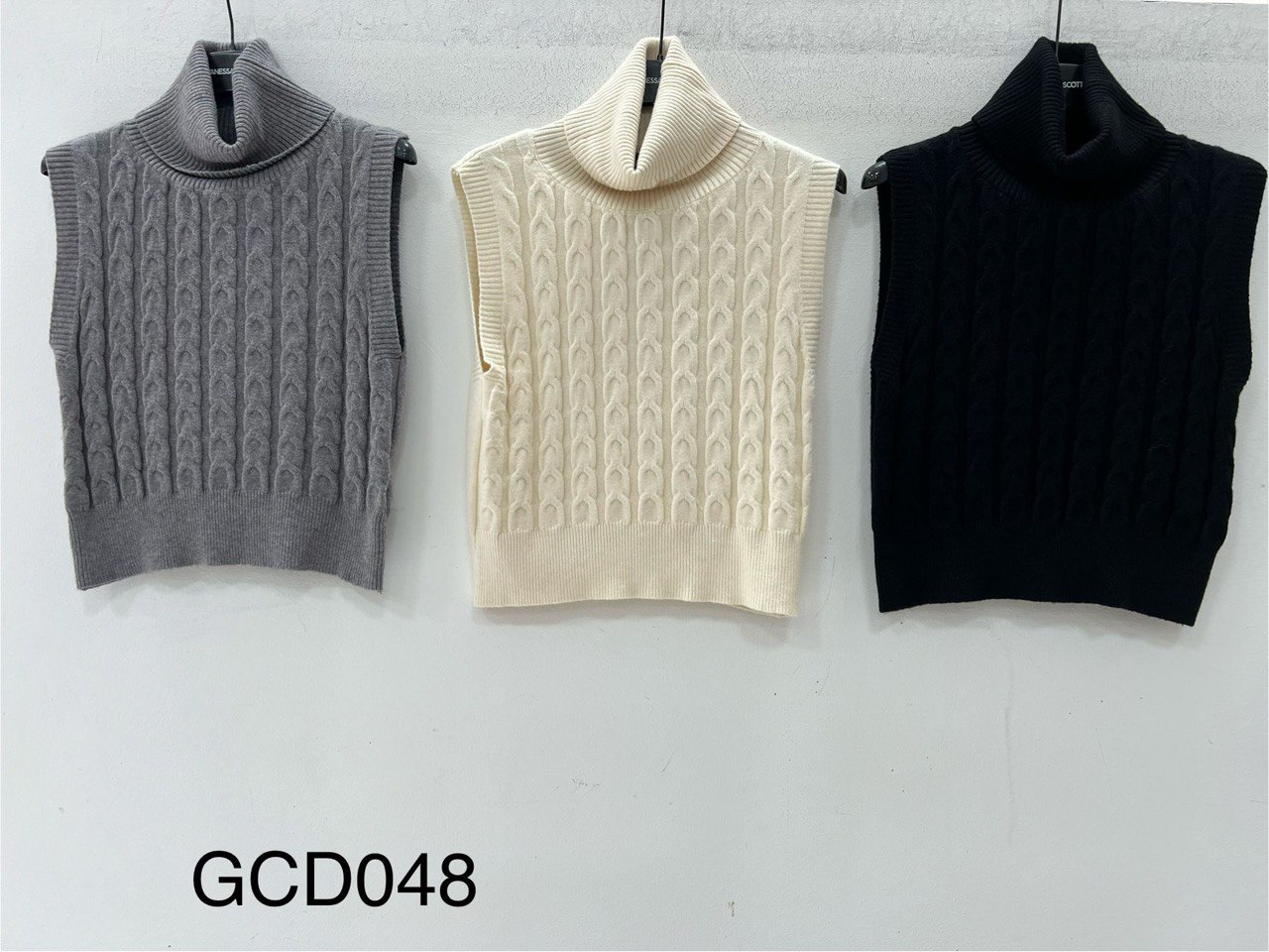 Фото Vanessa Scott