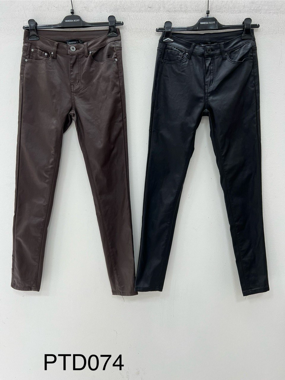 Фото Vanessa Scott