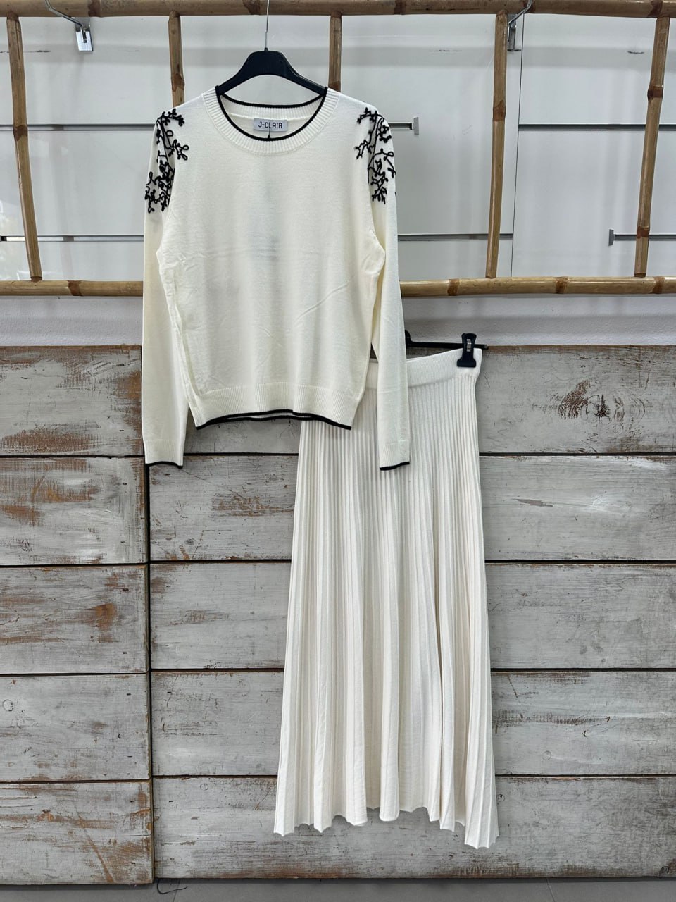 Фото Joie Clair (J-Clair)