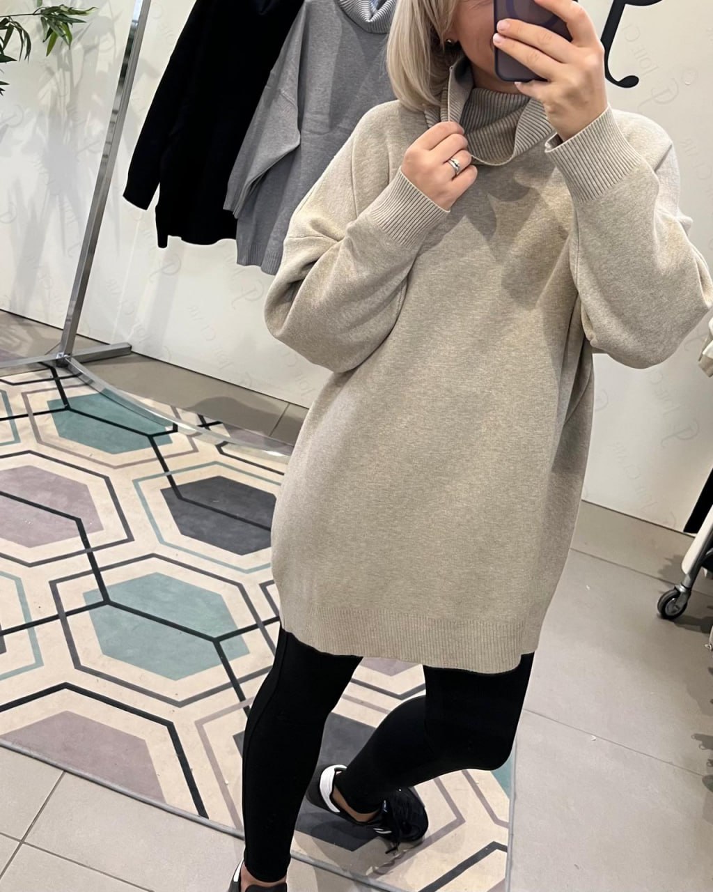 Фото Joie Clair (J-Clair)