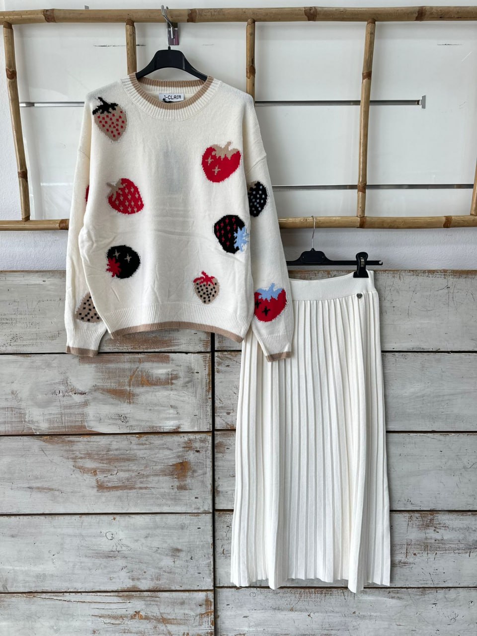 Фото Joie Clair (J-Clair)