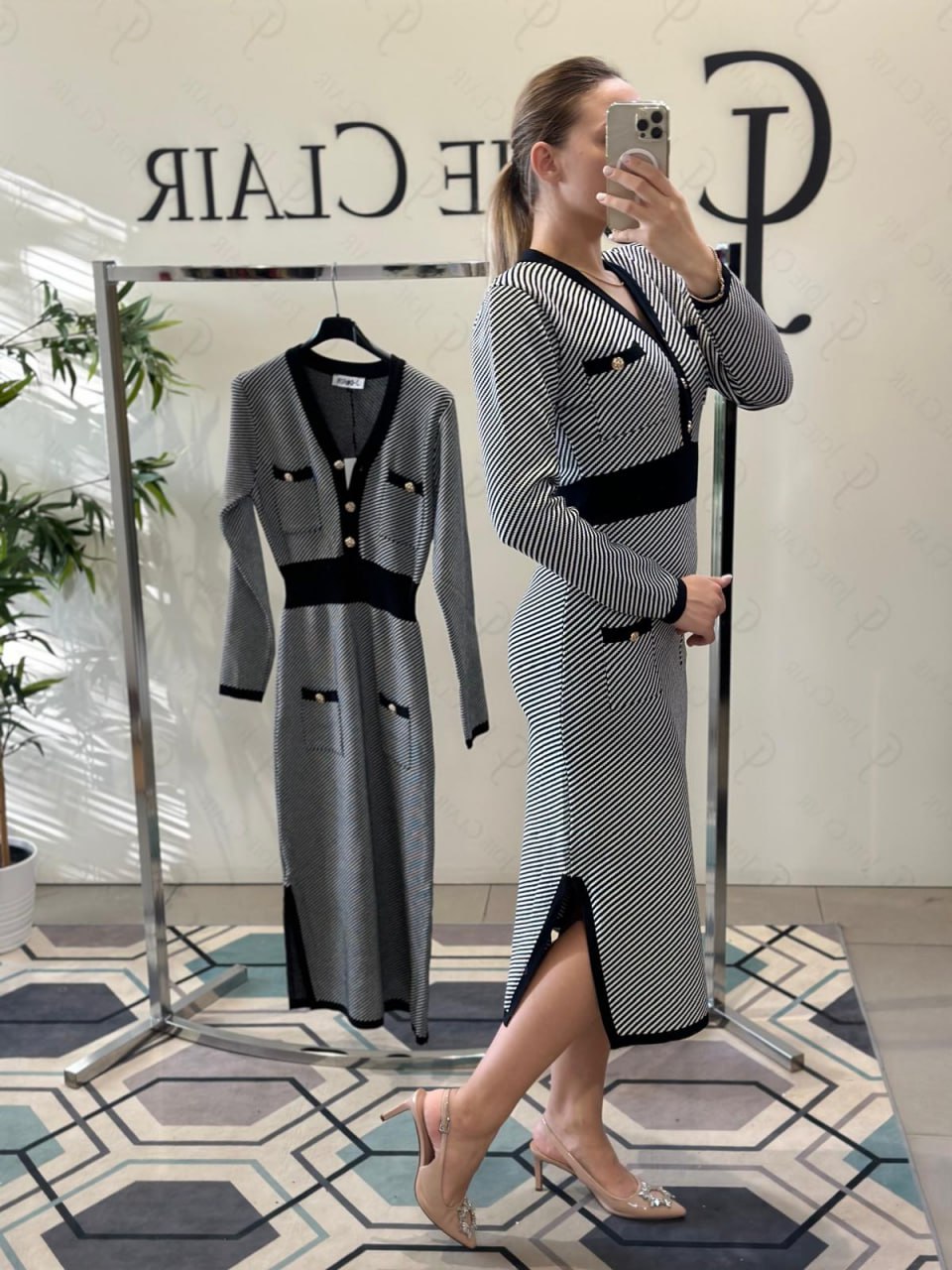 Фото Joie Clair (J-Clair)