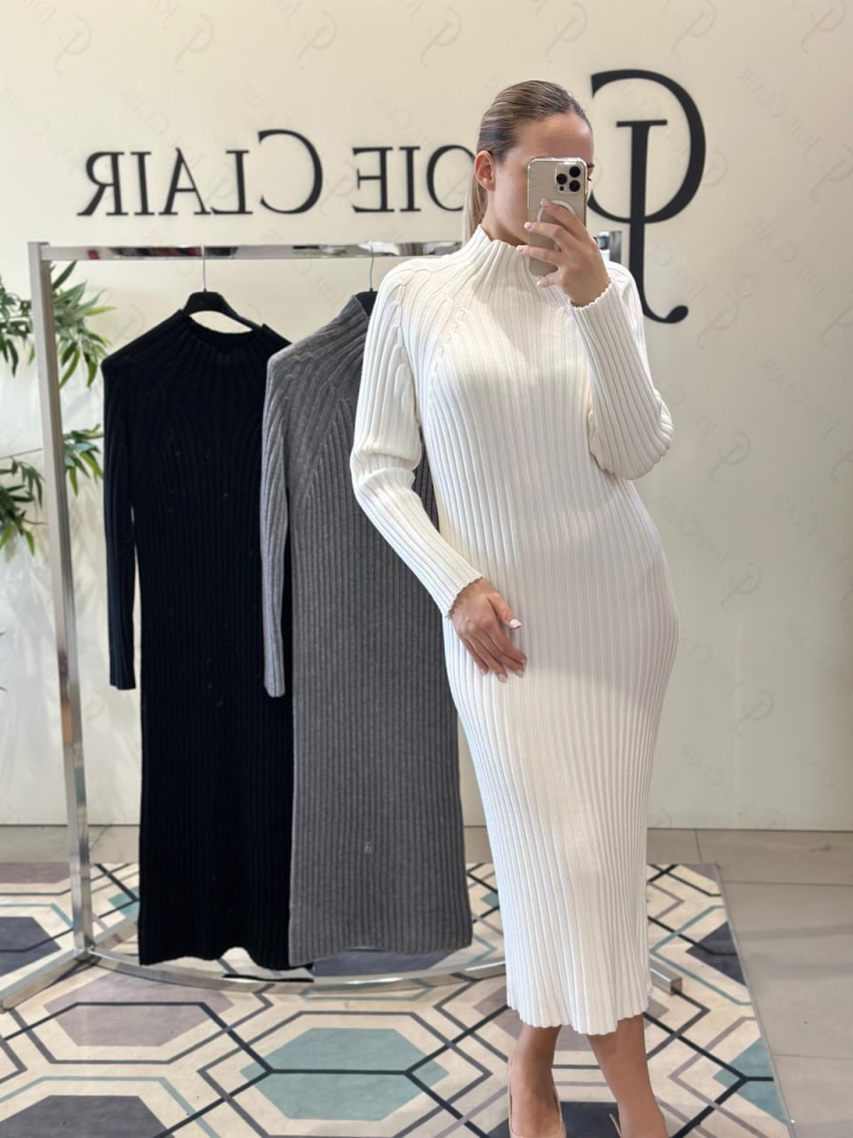 Фото Joie Clair (J-Clair)