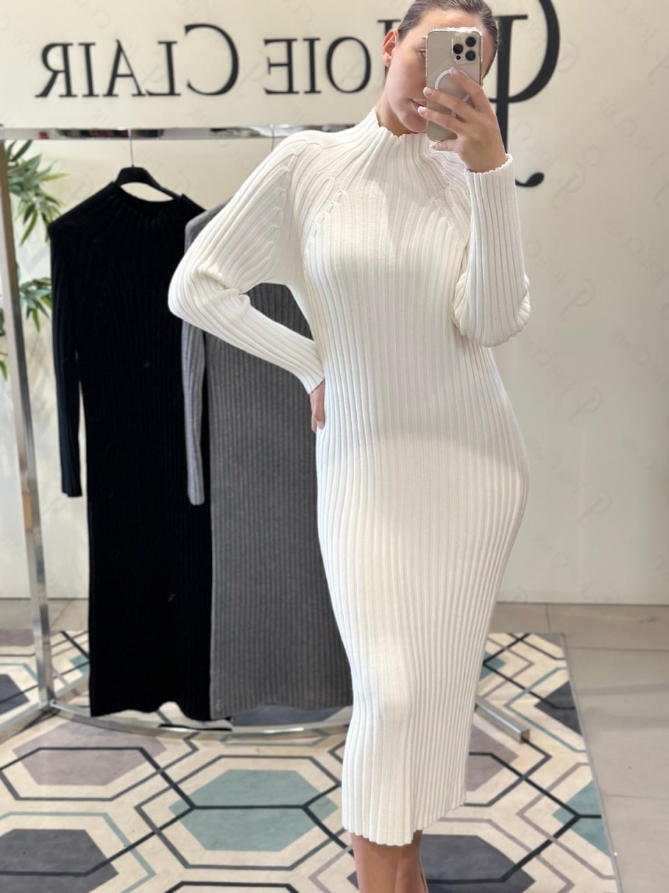 Фото Joie Clair (J-Clair)