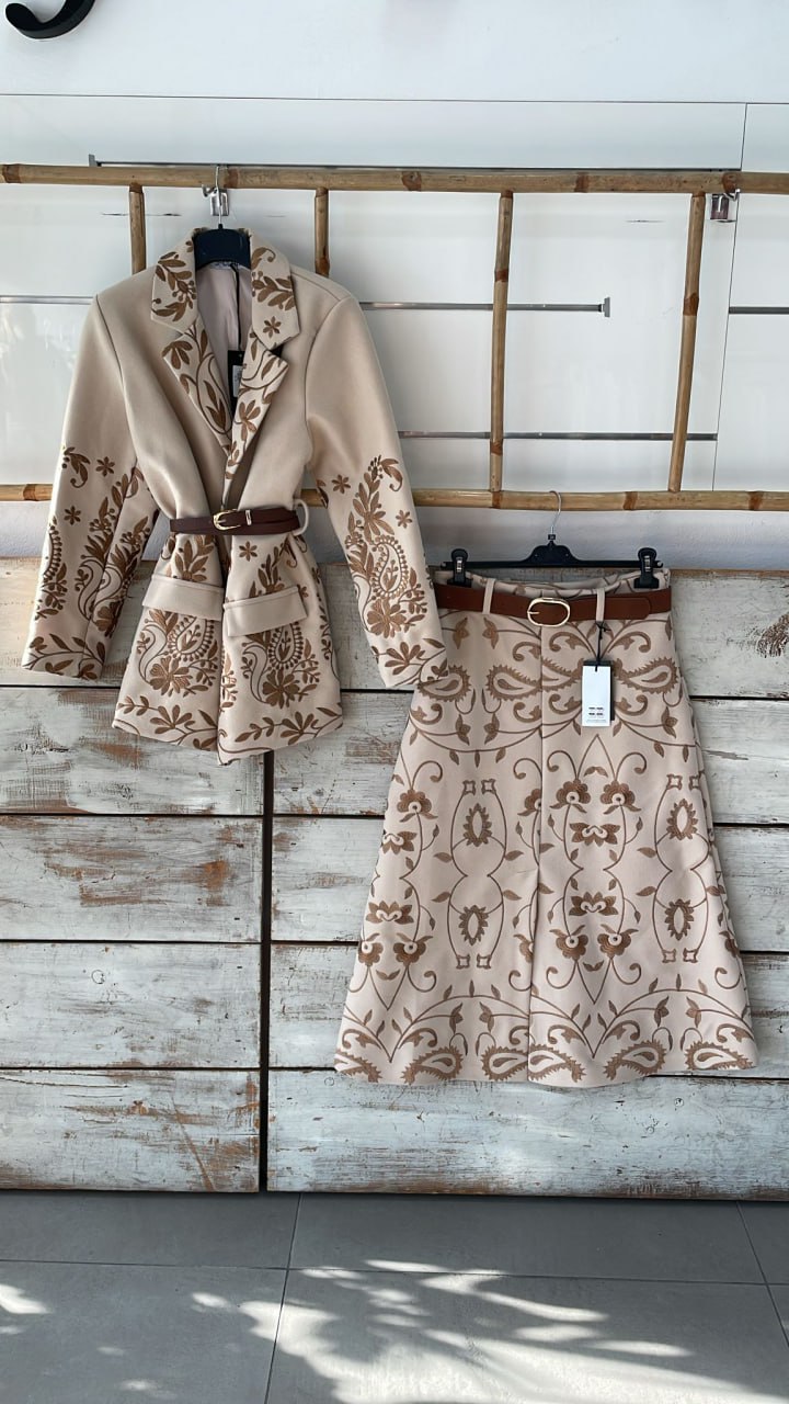 Фото Joie Clair (J-Clair)