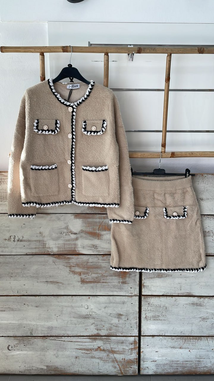 Фото Joie Clair (J-Clair)