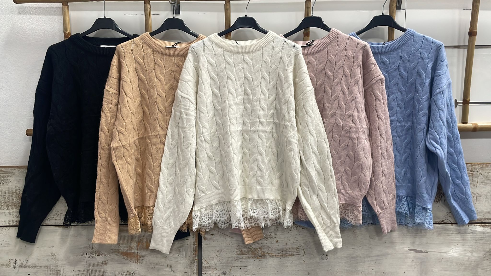 Фото Joie Clair (J-Clair)