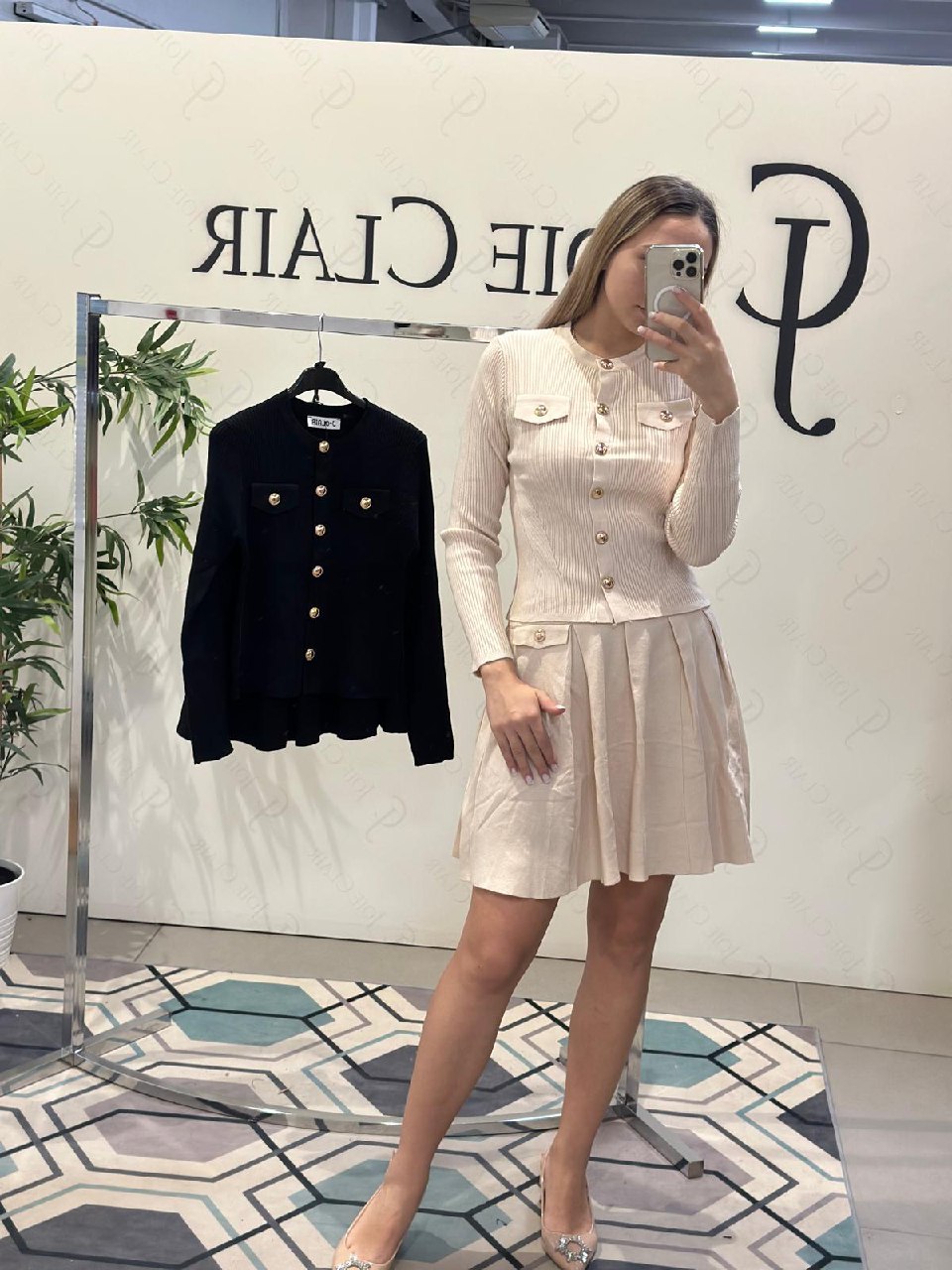 Фото Joie Clair (J-Clair)