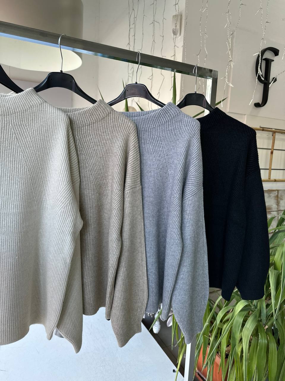 Фото Joie Clair (J-Clair)