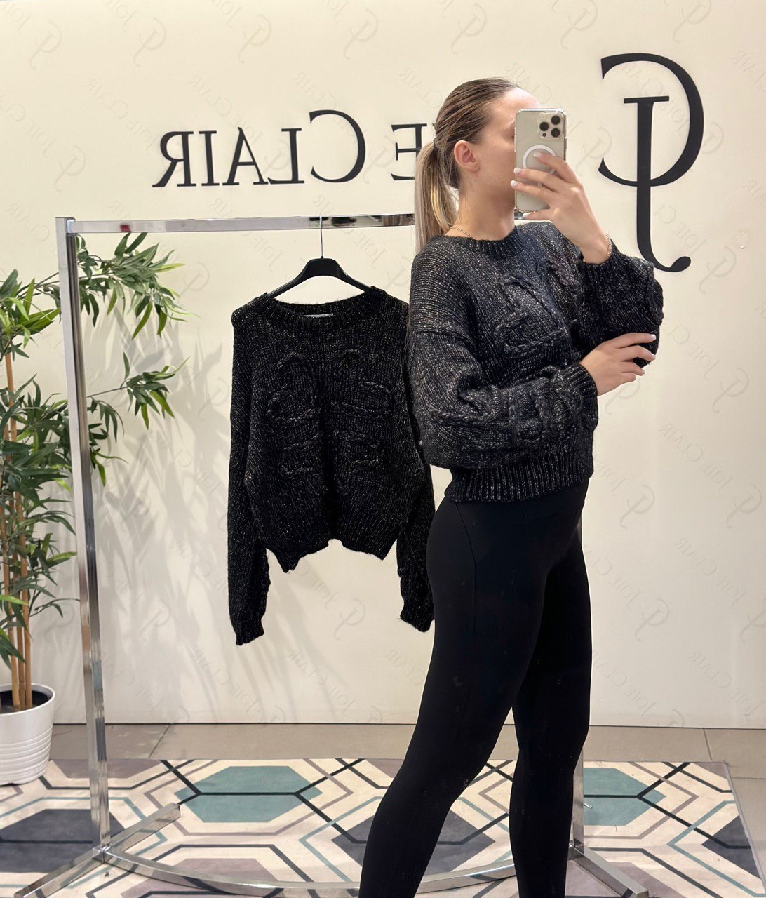 Фото Joie Clair (J-Clair)